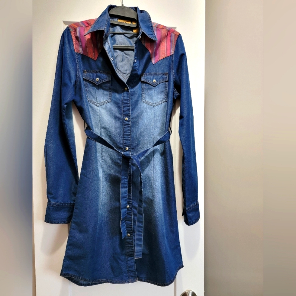Wrangler Retro denim long sleeve dress. Xs